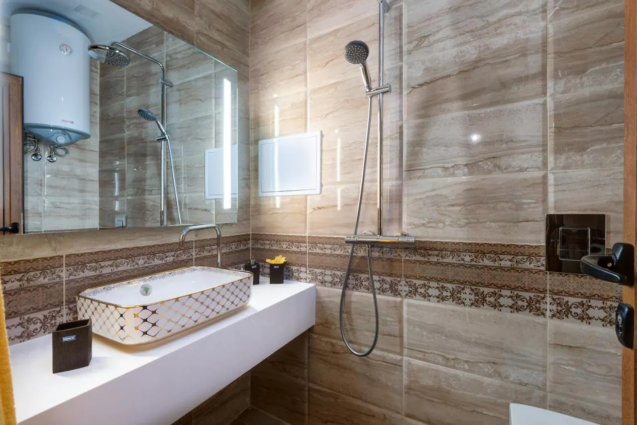 Sea Garden Apartment - First Beach Line & Free Parking Burgas
